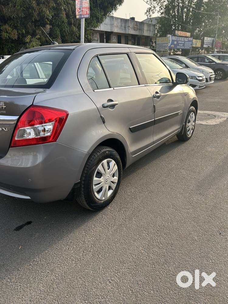 Maruti Suzuki Swift Dzire 1.2 Vxi Bsiv, 2013, Petrol