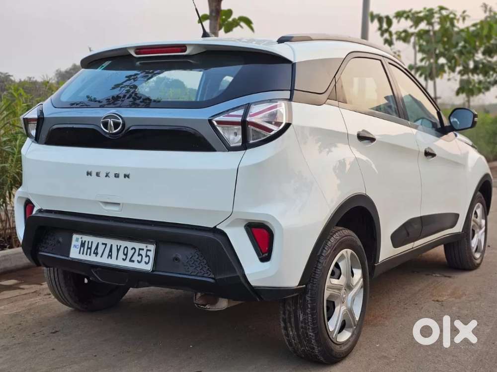 Tata Nexon 1.2 Revotron Xm (s), 2021, Petrol