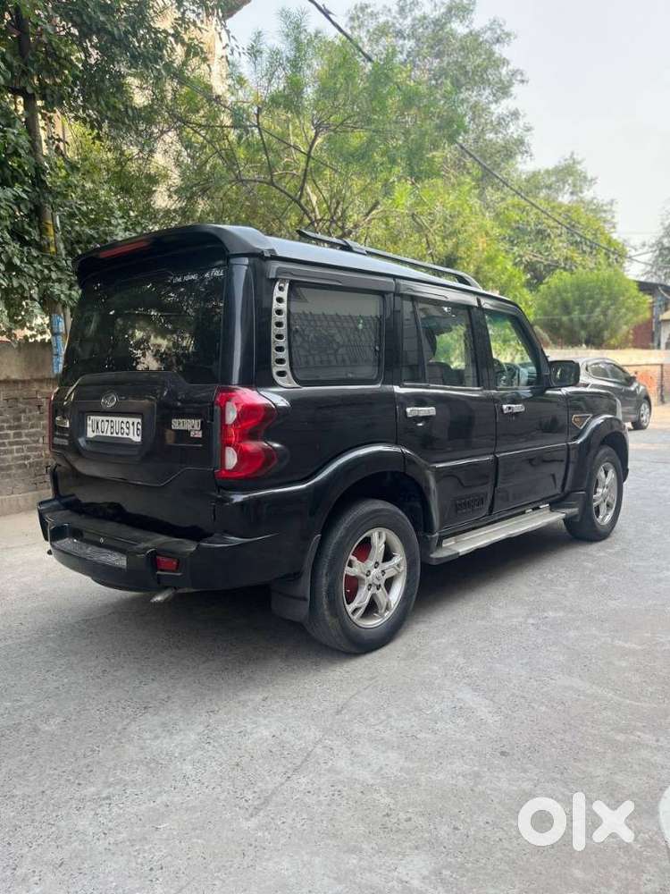 Mahindra Scorpio S4, 2016, Diesel