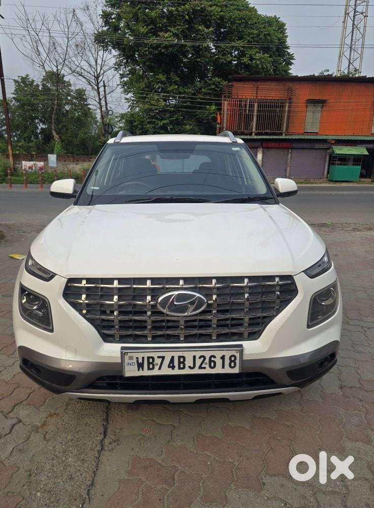 Hyundai Venue 1.2 S Plus, 2022, Petrol