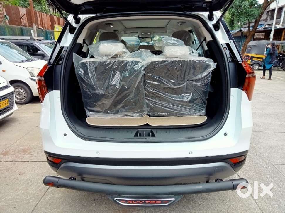 Mahindra Xuv700 2.2 Ax 7 Diesel Mt Luxury Pack Str, 2025, Diesel