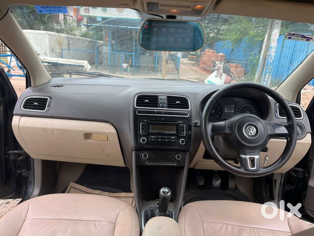 Volkswagen Vento 2011 Petrol Manual
