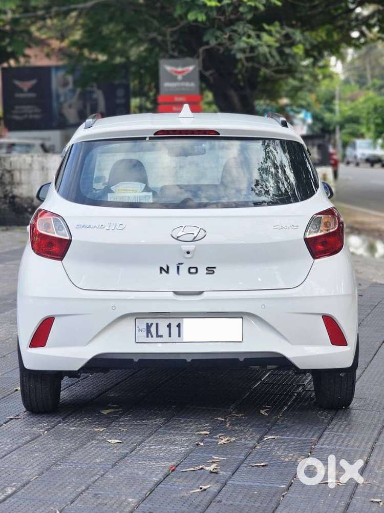 Hyundai Grand I10 Nios Amt Sportz, 2022, Petrol