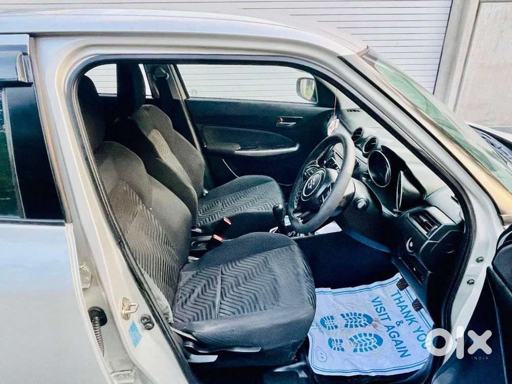 Maruti Suzuki Swift Vvt Zxi, 2019, Petrol