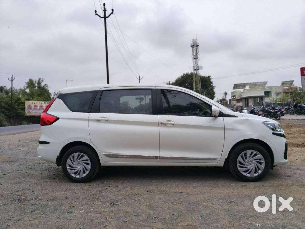 Maruti Suzuki Ertiga Vxi Shvs, 2024, Petrol