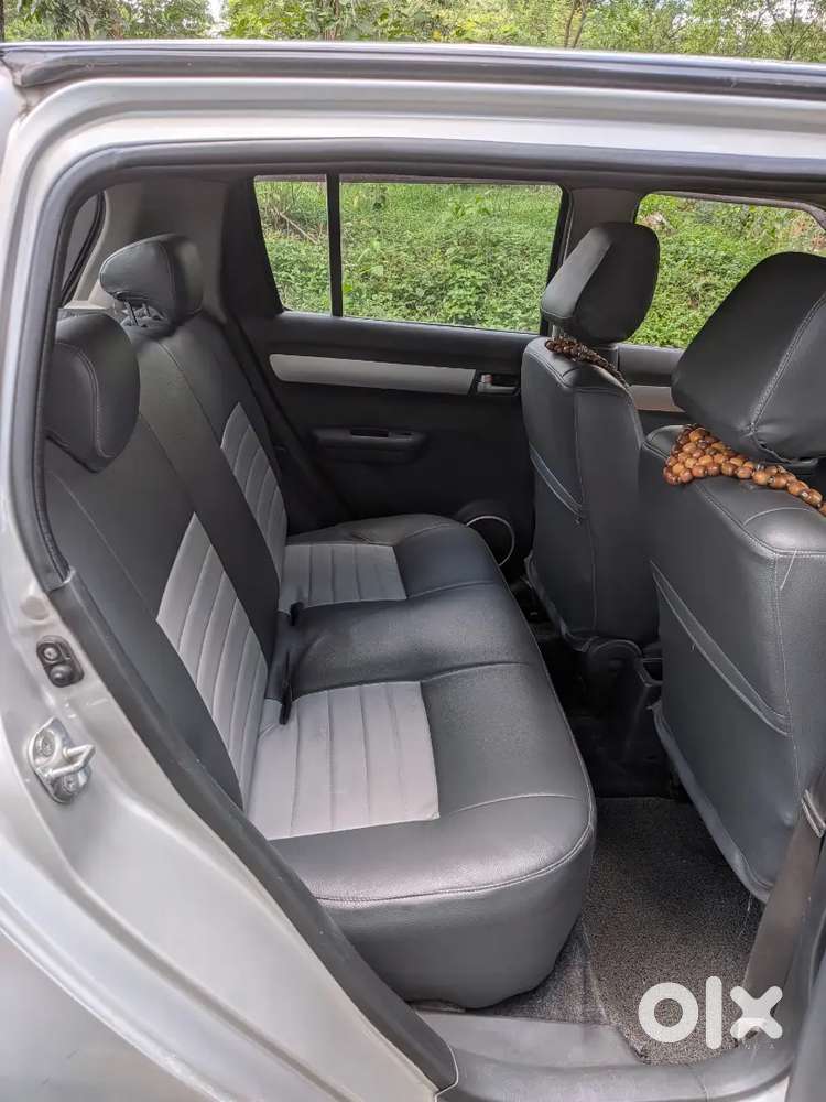 Maruti Suzuki Swift 2010 Petrol Manual