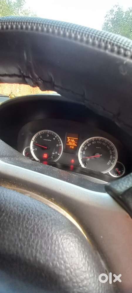 Maruti Suzuki Swift Vdi Diesel 2012 ; Single Owner Company Serviced