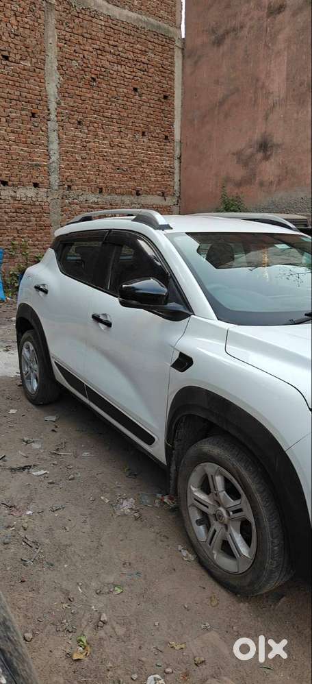 Kiger Rxt 2023 — Barely Driven 11,875 Km  Urgent Sale  ₹5.5l