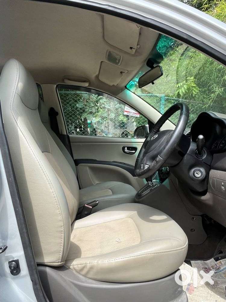 Hyundai I10 Sportz At, 2013, Petrol