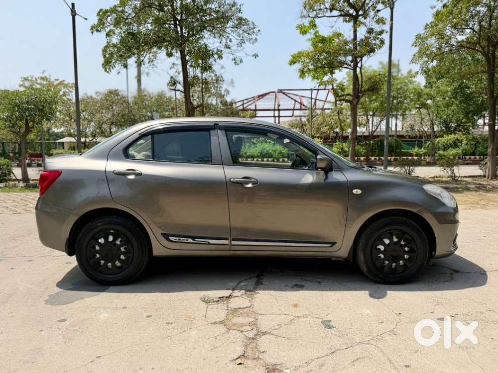 Maruti Suzuki Swift Dzire, 2021, Petrol