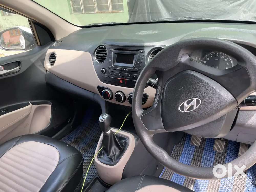 Grand I10 Sportz Optional