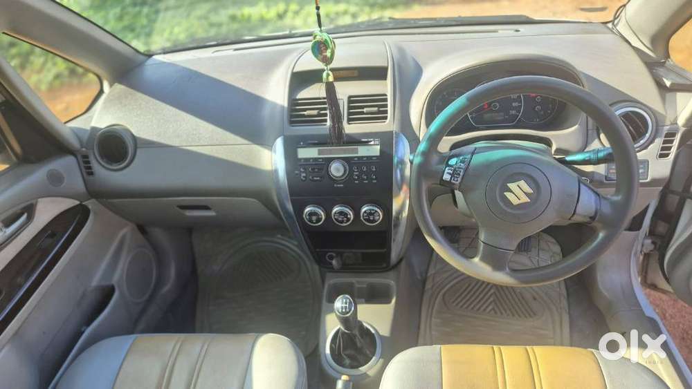 Maruti Suzuki Sx4 Zdi (opt), 2012, Petrol