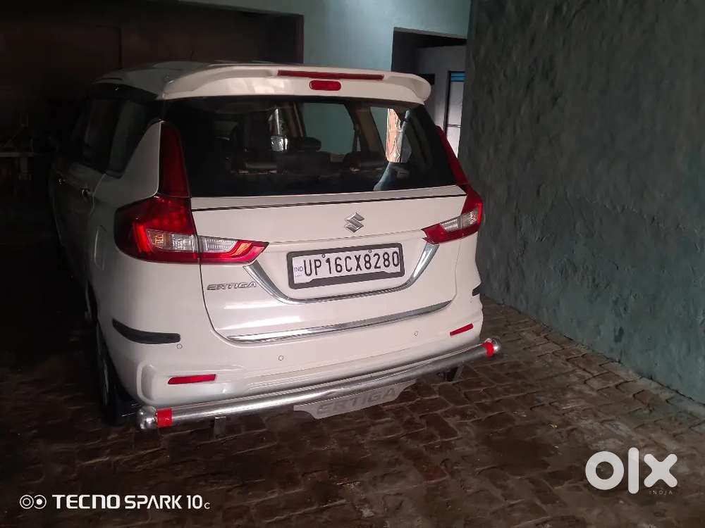 Maruti Suzuki Ertiga Vxi Cng