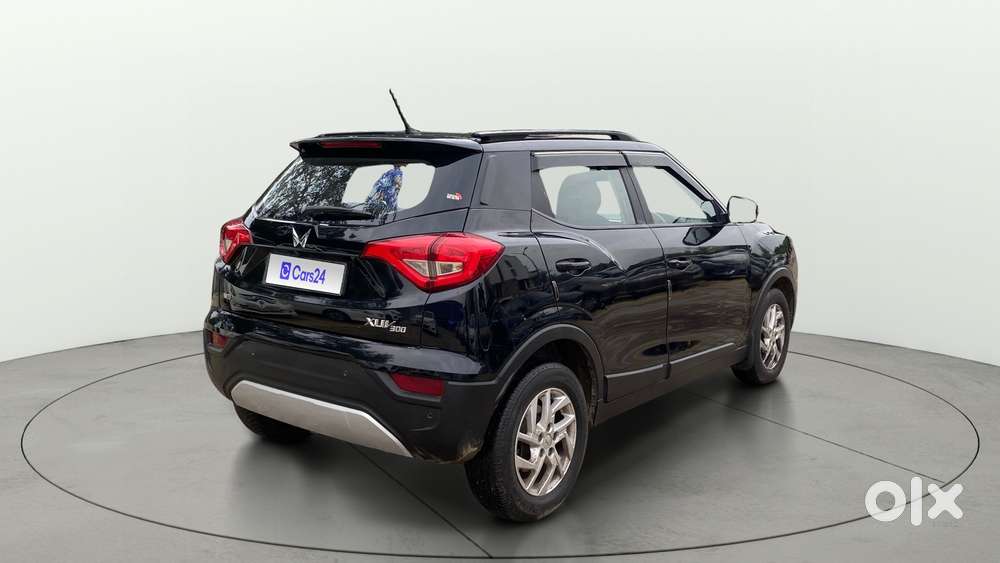 Mahindra Xuv300 W8 Diesel, 2023, Diesel