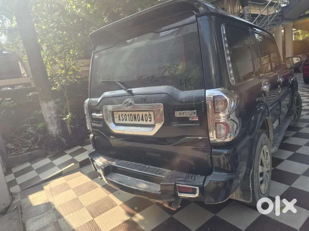 Mahindra Scorpio 2017 Diesel 150000 Km Driven