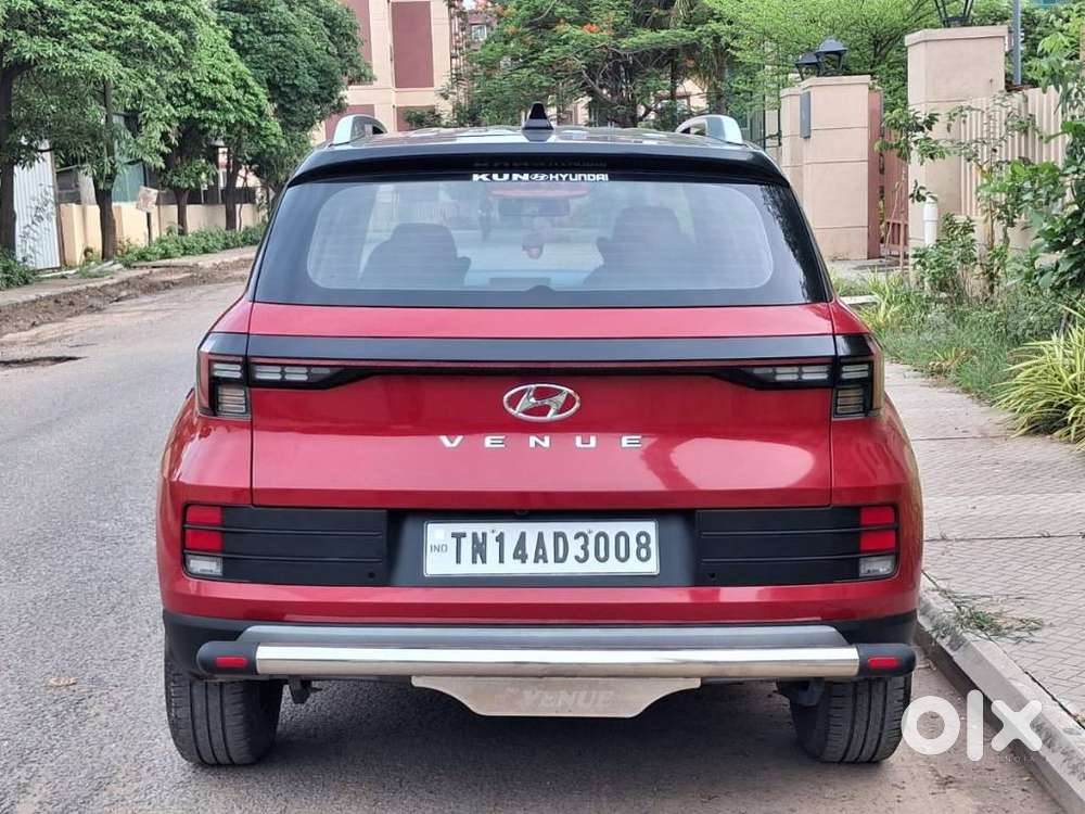 Hyundai Venue 1.2 S (o), 2023, Petrol