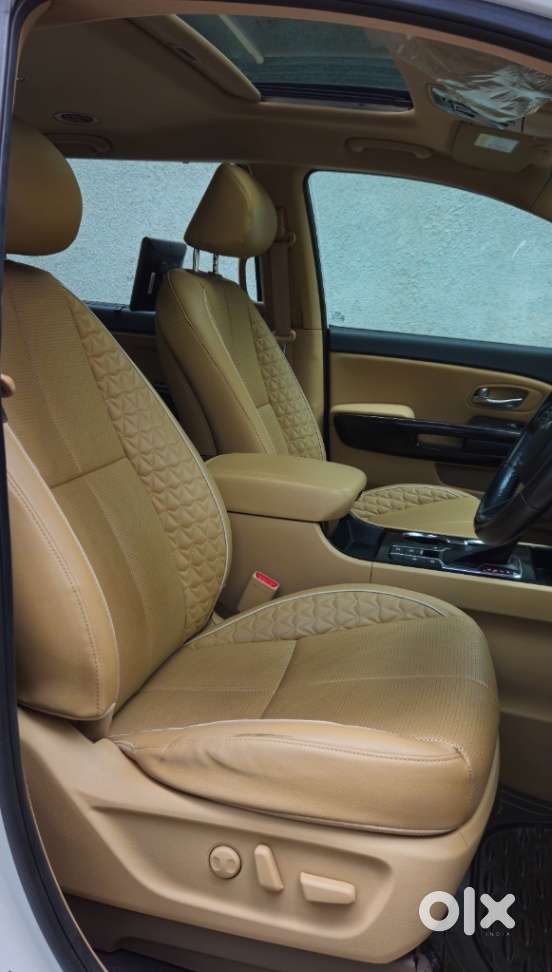 Kia Carnival Limousine Plus 7 Str, 2022, Diesel