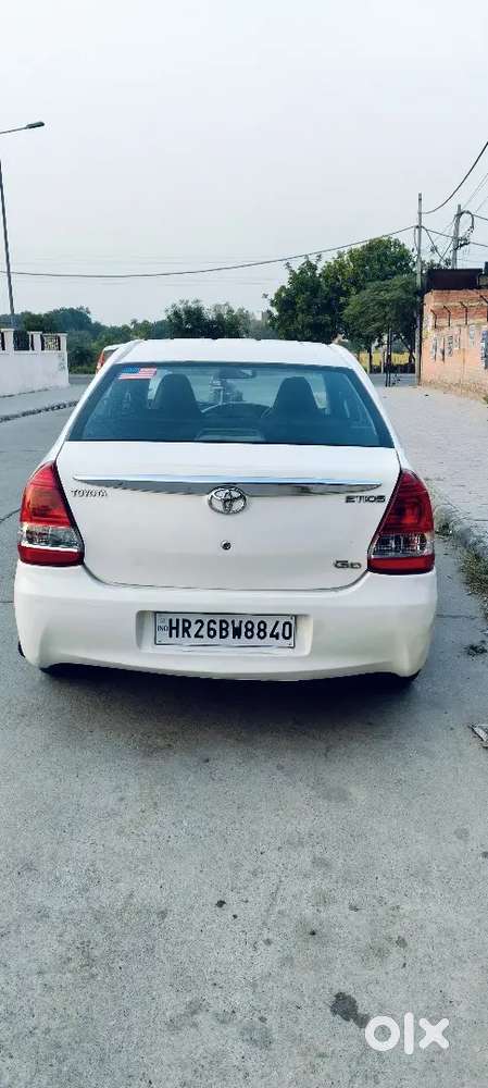 Toyota Etios 2012 Diesel 150000 Km Driven