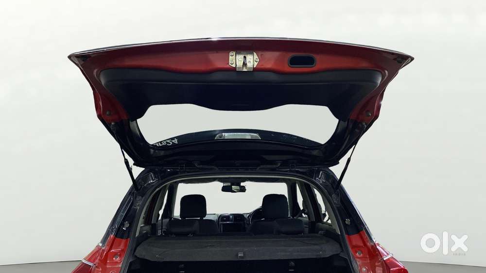 Maruti Suzuki Vitara Brezza 1.5 Zxi Plus Dual Tone, 2020, Petrol