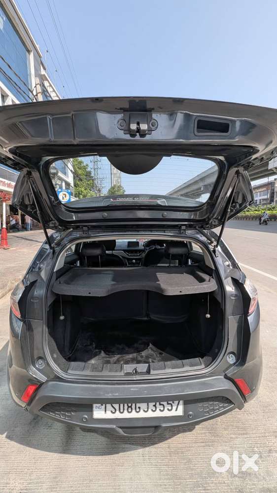 Tata Nexon Xz+ Diesel  1st Owner  New Tyres & Battery