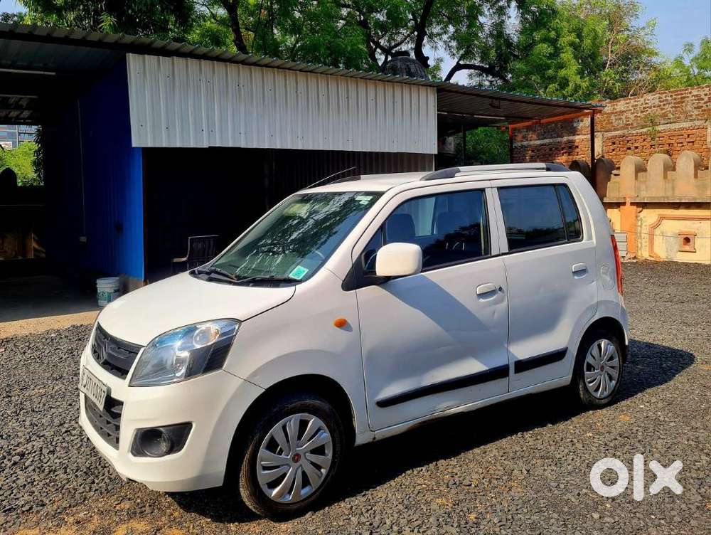 Maruti Suzuki Wagon R Amt Vxi Plus, 2016, Petrol