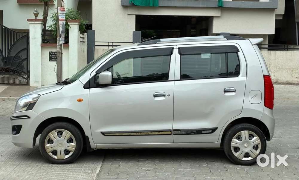Maruti Suzuki Wagon R 1.0 Vxi Amt, 2018, Petrol