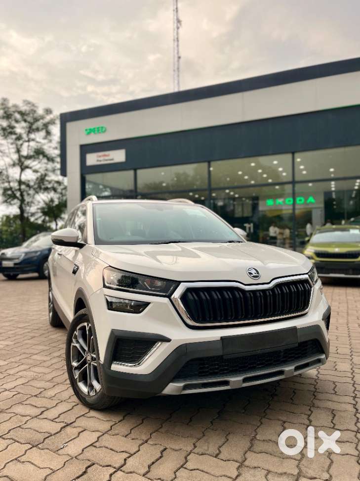Skoda Kushaq 1.0 Tsi Style At, 2022, Petrol