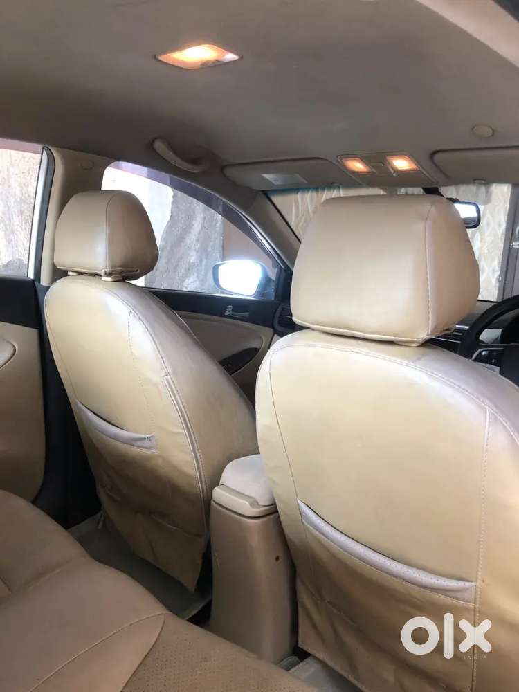 Hyundai Fluidic Verna 2015
