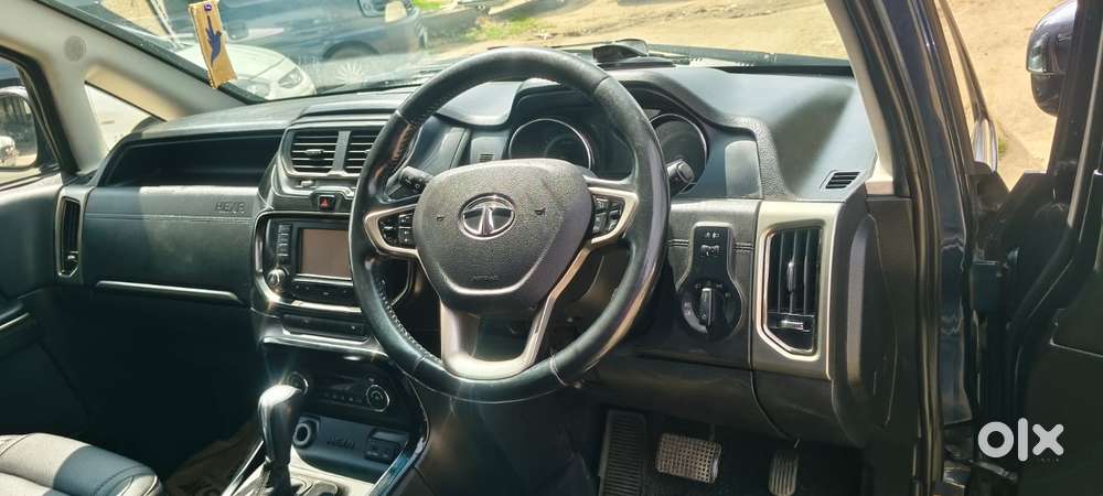 Tata Hexa 2.2 Xta 4x2 7 Str Dual Tone, 2017, Diesel