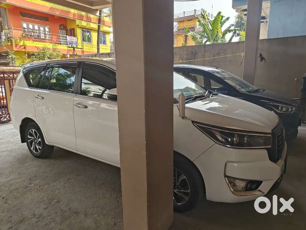 Toyota Innova Crysta 2024