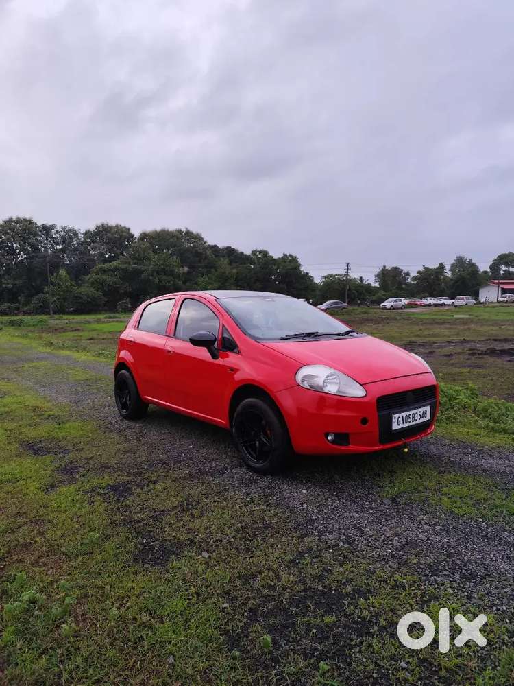 Fiat Grande Punto 2010 Diesel 150000 Km Driven