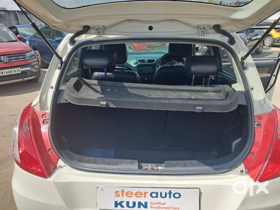 Maruti Suzuki Swift Vxi, 2017, Petrol