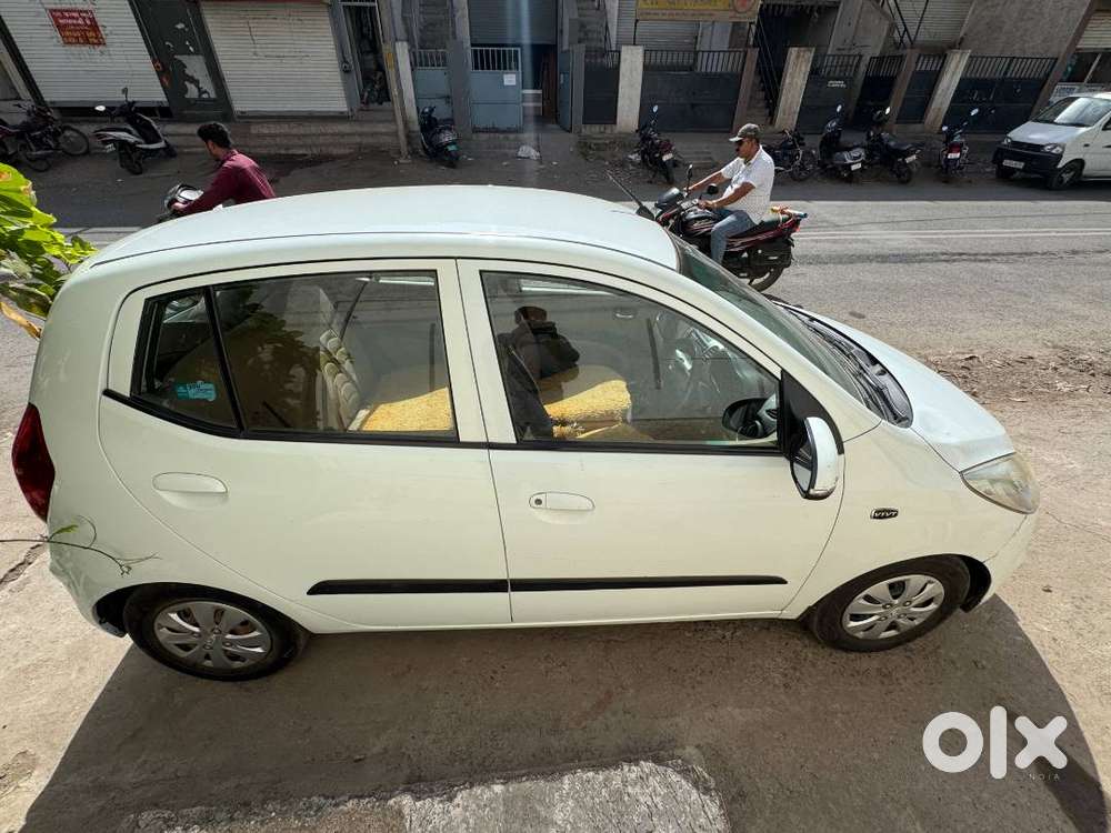 Hyundai I10 2011 Petrol Well Maintained