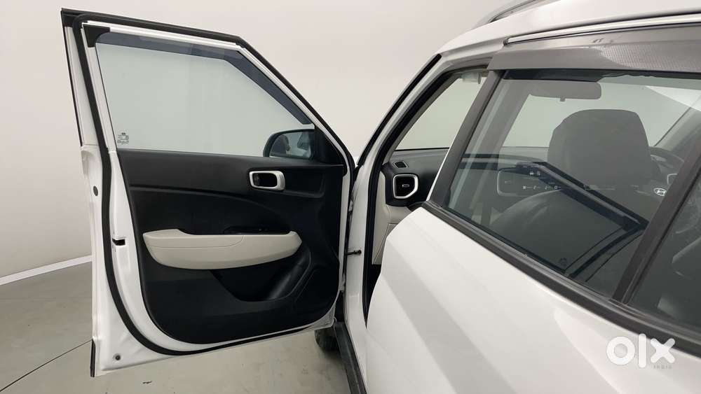 Hyundai Venue S Plus Mt 1.2 Kappa, 2024, Petrol
