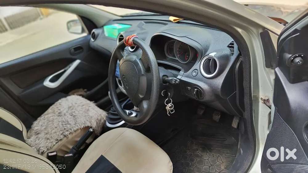 Ford Figo 2010 Petrol 58000 Km Driven