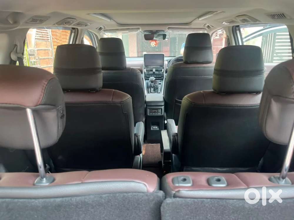 Toyota Innova Hycross, 2026, Petrol
