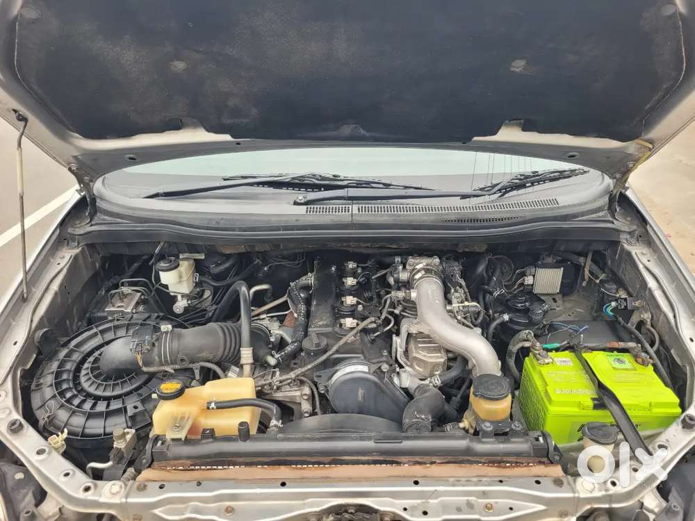 Toyota Innova 2.5 V Diesel Manual 2016