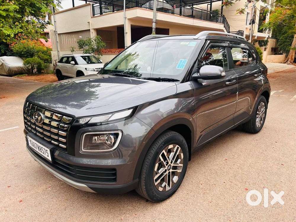 Hyundai Venue Sx Mt, 2023, Diesel