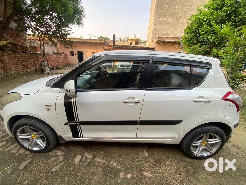 Maruti Suzuki Swift 2012 Year