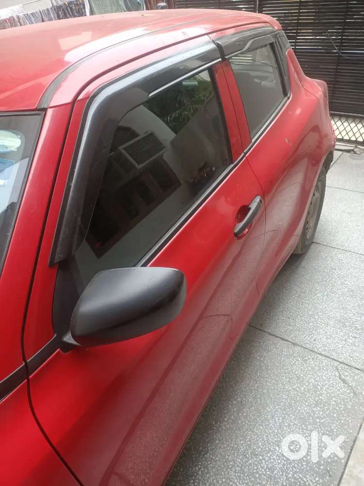 Maruti Suzuki Swift 2022 Lxi