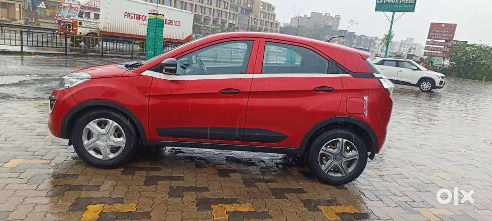 Tata Nexon 1.5 Revotorq Xm (s), 2018, Diesel