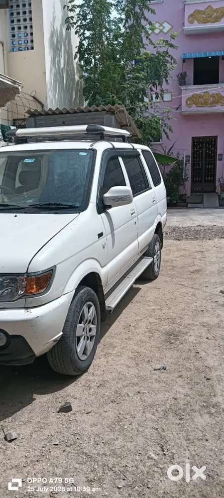 Chevrolet Tavera B1 2013
