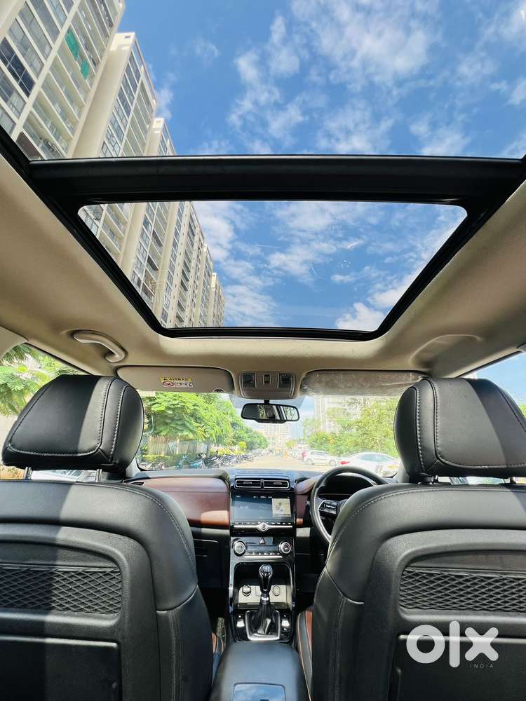 Hyundai Alcazar Signature, 2022, Petrol