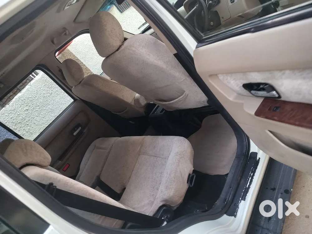 Tata Sumo Grande Lx 2012