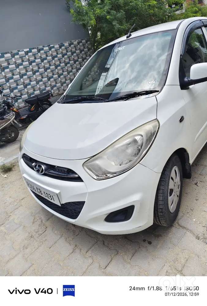 Hyundai I10 Sportz 2011