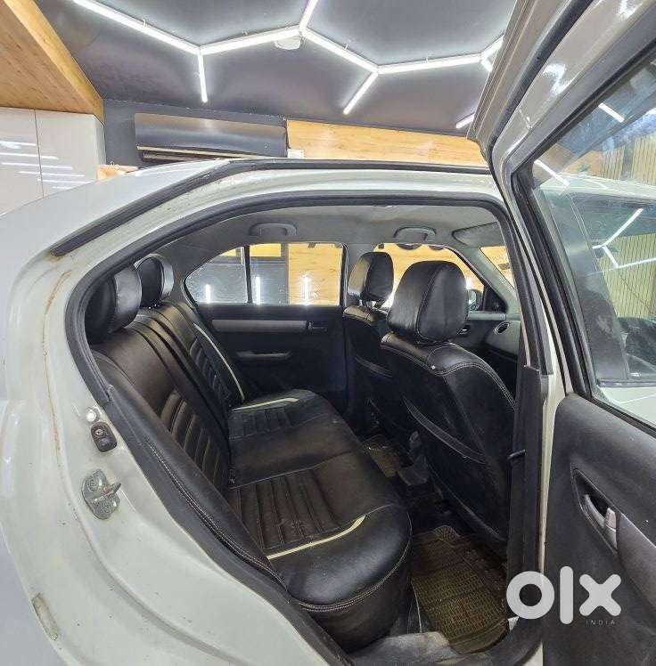 Maruti Suzuki Dzire 1.2 Vxi, 2010, Petrol