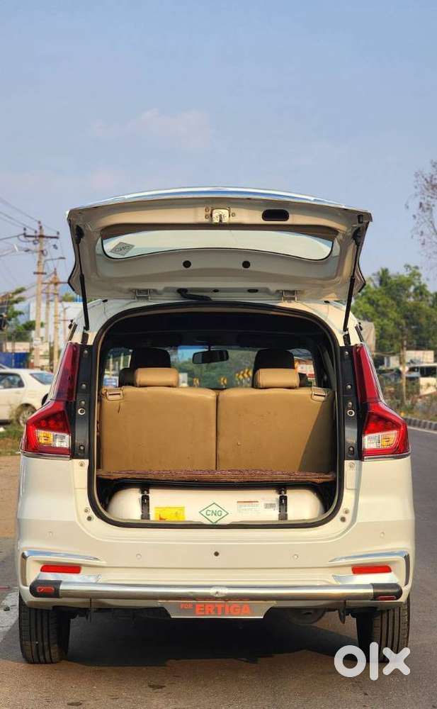 Maruti Suzuki Ertiga Vxi (o) Cng, 2024, Petrol