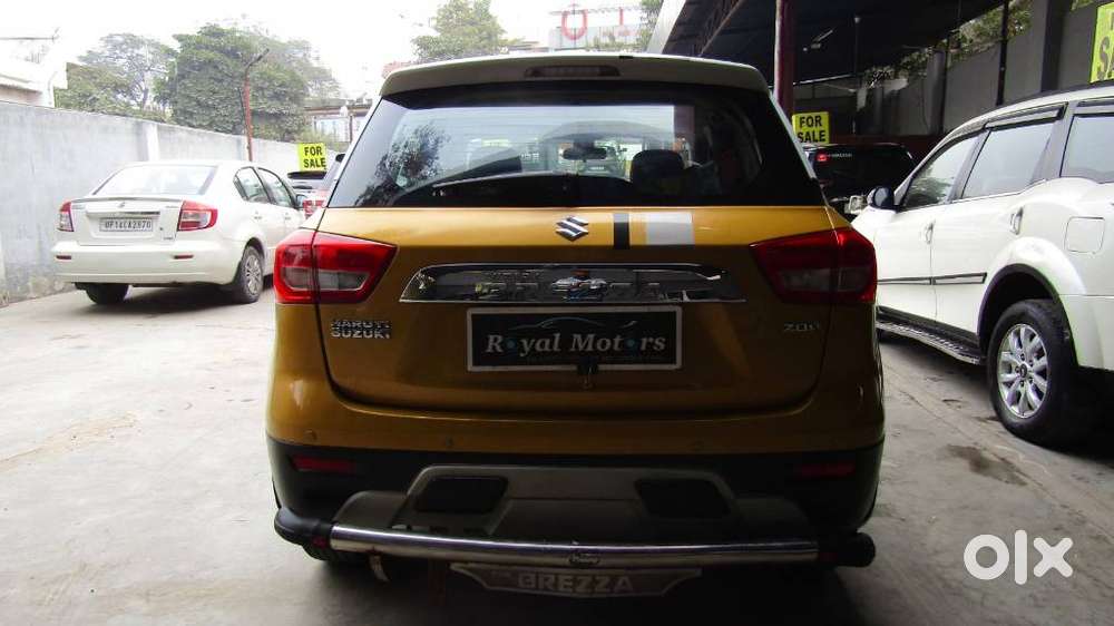 Maruti Suzuki Brezza Zdi+ Dual Tone, 2017, Diesel