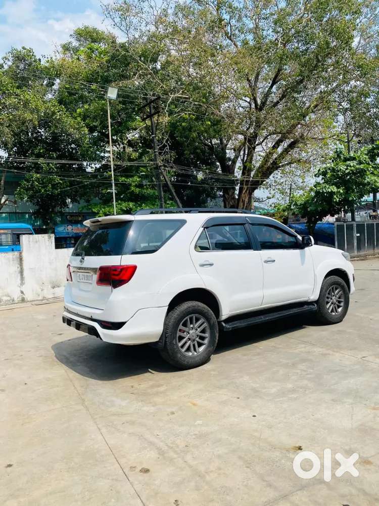 Toyota Fortuner Diesel 2010