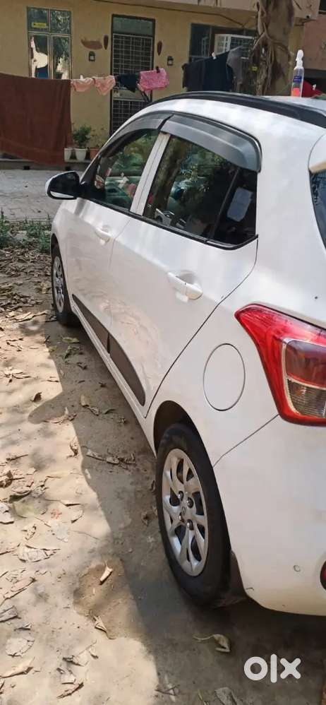 Hyundai Grand I10 2017 Cng & Hybrids 68000 Km Driven